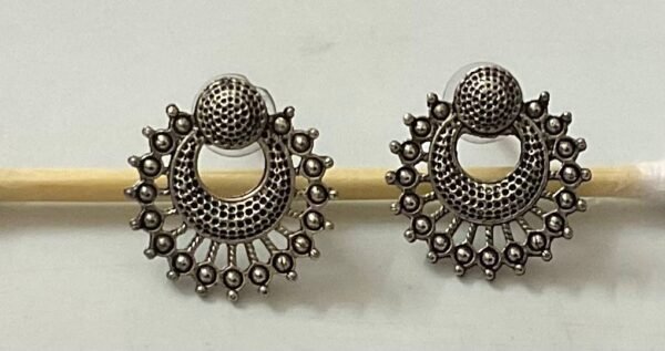 Oxidized Silver Stud Earrings – Traditional Tribal-Inspired Design